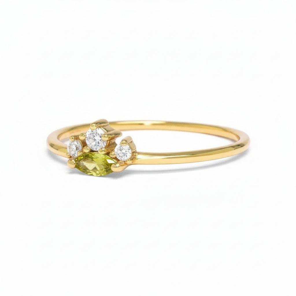 Magic Princess Peridot Ring Peridot & White Topaz
