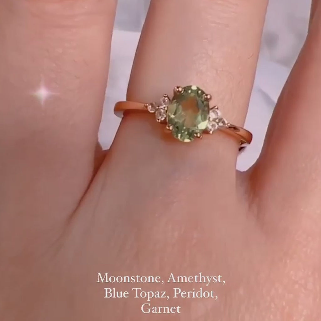 天然オーバルペリドットと輝くグラムリングセット