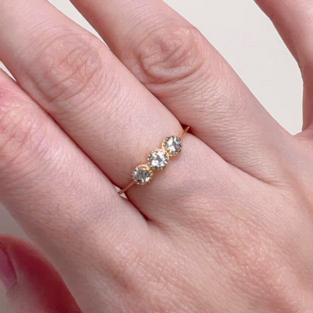 ノーブルエレガンスアクアマリンリング