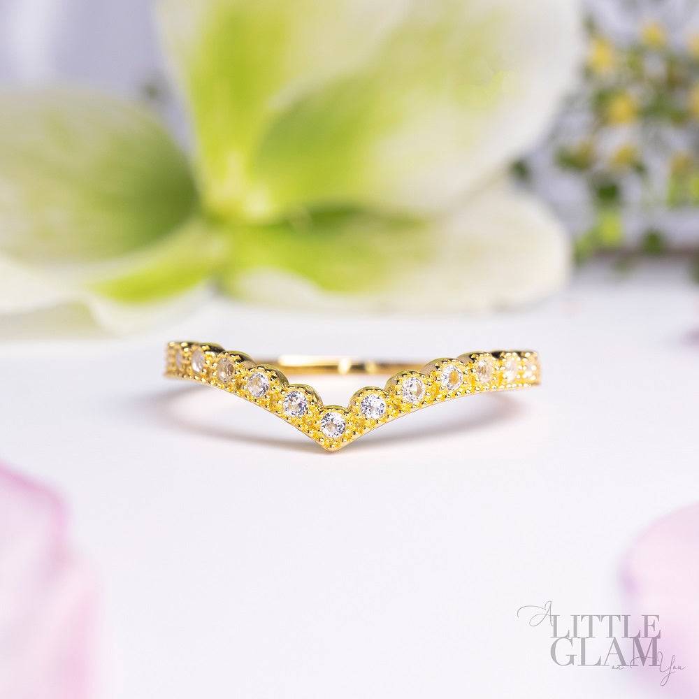 Grace White Topaz V Band White Topaz