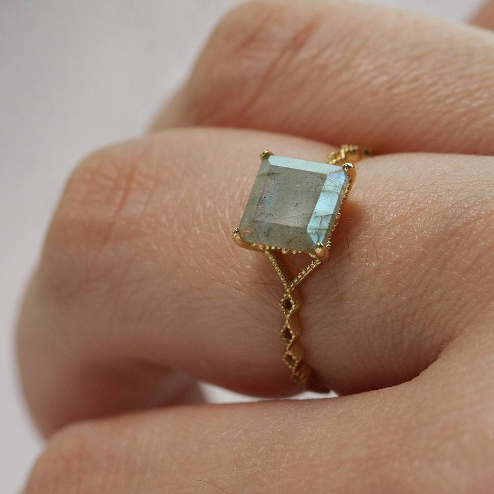 Royal Glam Labradorite Ring Labradorite